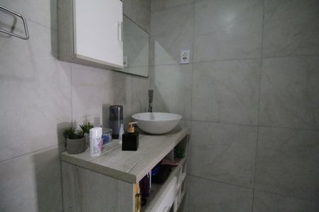 Casa à venda com 90m², 3 quartos e 1 vagaBanheiro