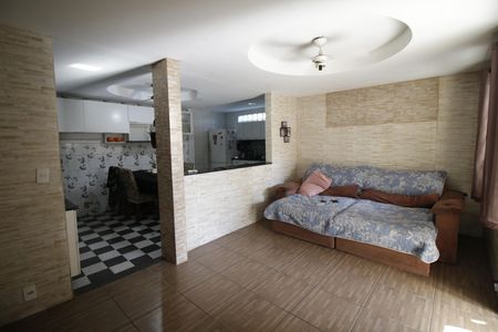 Sala de casa à venda com 3 quartos, 90m² em Jacarepaguá, Rio de Janeiro