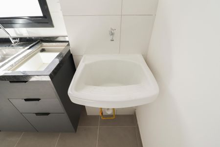 Sala/Cozinha/Área de Serviço de apartamento para alugar com 1 quarto, 37m² em Vila Dom Pedro Ii, São Paulo