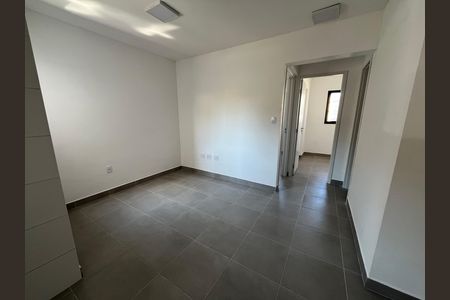 Apartamento à venda com 43m², 2 quartos e sem vaga Apartamento à venda com 43m², 2 quartos e sem vagaSala
