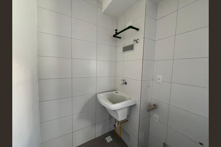 Apartamento à venda com 43m², 2 quartos e sem vaga Apartamento à venda com 43m², 2 quartos e sem vagaÁrea de Serviço