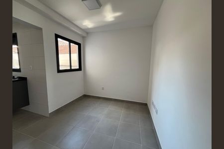 Apartamento à venda com 43m², 2 quartos e sem vaga Apartamento à venda com 43m², 2 quartos e sem vagaSala