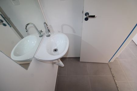 Apartamento para alugar com 39m², 2 quartos e sem vagaBanheiro