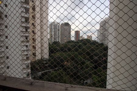 Apartamento à venda com 280m², 5 quartos e 4 vagas Apartamento à venda com 280m², 5 quartos e 4 vagasVista Suíte 1