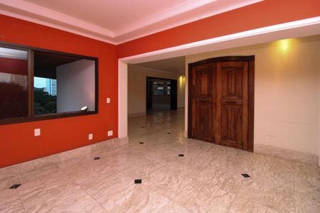 Apartamento à venda com 280m², 5 quartos e 4 vagas Apartamento à venda com 280m², 5 quartos e 4 vagasSala