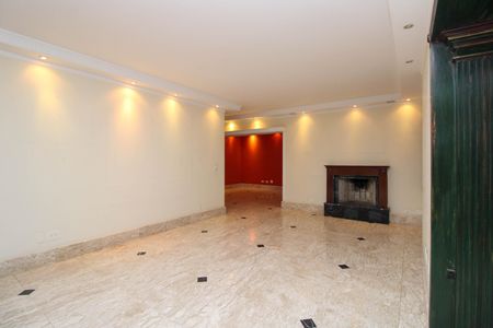 Sala  de apartamento à venda com 5 quartos, 280m² em Real Parque, São Paulo