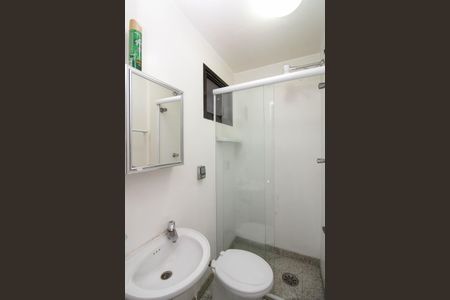 Apartamento à venda com 280m², 5 quartos e 4 vagas Apartamento à venda com 280m², 5 quartos e 4 vagasBanheiro de serviço