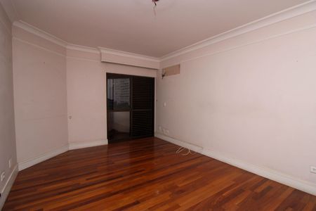 Apartamento à venda com 280m², 5 quartos e 4 vagas Apartamento à venda com 280m², 5 quartos e 4 vagasSuíte 3