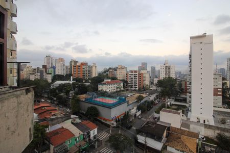 Apartamento à venda com 280m², 5 quartos e 4 vagas Apartamento à venda com 280m², 5 quartos e 4 vagasVista Sala