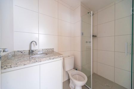 Banheiro  de apartamento para alugar com 2 quartos, 37m² em Jardim, Santo André