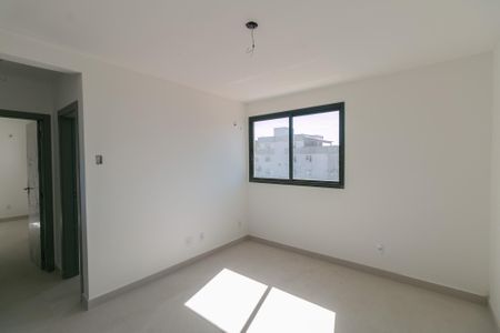Apartamento à venda com 2 quartos, 50m² em Itapoã, Belo Horizonte