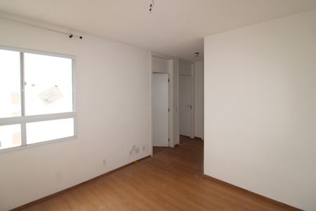 Sala de apartamento para alugar com 2 quartos, 37m² em Estância Jaraguá, São Paulo
