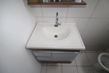 Apartamento para alugar com 37m², 2 quartos e sem vagaBanheiro