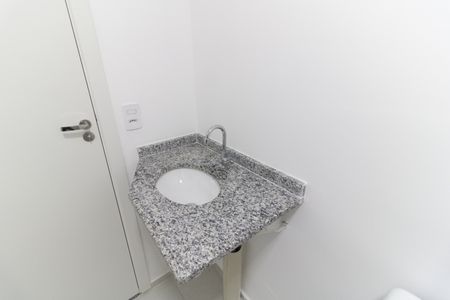 Banheiro  de apartamento para alugar com 2 quartos, 35m² em Ipiranga, São Paulo