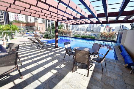 Apartamento à venda com 47m², 1 quarto e 1 vagaÁrea comum - Piscina