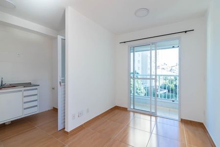 Sala de apartamento para alugar com 2 quartos, 41m² em Vila Guaca, São Paulo