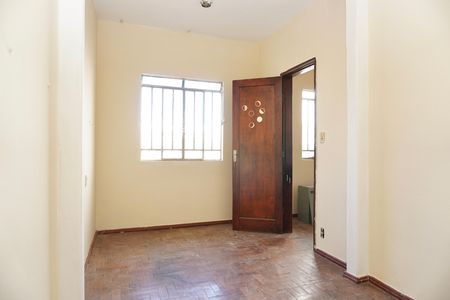 Casa para alugar com 52m², 2 quartos e sem vaga Casa para alugar com 52m², 2 quartos e sem vagaQuarto 1
