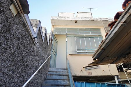 Casa para alugar com 52m², 2 quartos e sem vaga Casa para alugar com 52m², 2 quartos e sem vagaFachada da casa