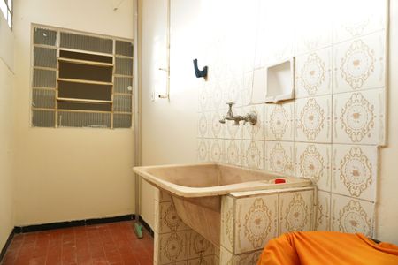 Casa para alugar com 52m², 2 quartos e sem vaga Casa para alugar com 52m², 2 quartos e sem vagaÁrea de Serviço