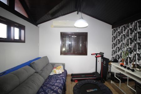 Casa à venda com 170m², 3 quartos e 3 vagasSala 2