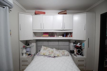 Casa à venda com 170m², 3 quartos e 3 vagasSuíte 1