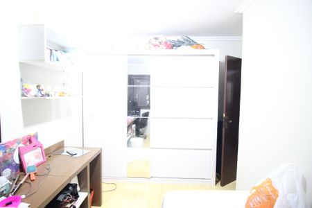 Casa à venda com 170m², 3 quartos e 3 vagasQuarto 2