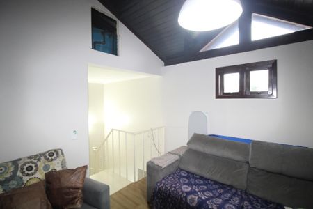 Casa à venda com 170m², 3 quartos e 3 vagasSala 2