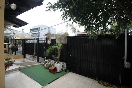 Casa à venda com 170m², 3 quartos e 3 vagasQuintal