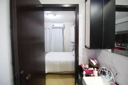 Casa à venda com 170m², 3 quartos e 3 vagasBanheiro da Suíte 1