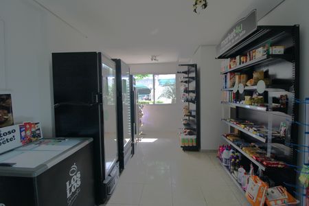 Apartamento para alugar com 50m², 2 quartos e 1 vagaMercadinho
