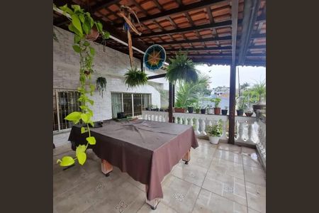 Casa para alugar com 550m², 4 quartos e 5 vagas Casa para alugar com 550m², 4 quartos e 5 vagasVaranda