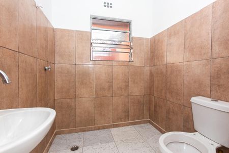 Casa para alugar com 110m², 2 quartos e 1 vaga Casa para alugar com 110m², 2 quartos e 1 vagaBanheiro