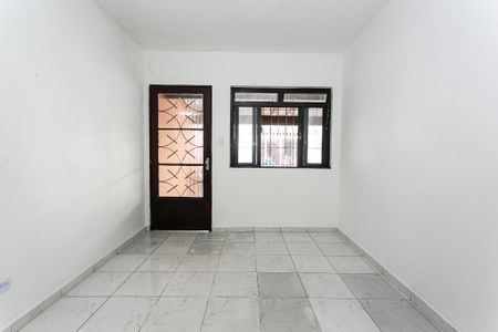 Sala de casa para alugar com 2 quartos, 110m² em Vila Antonina, São Paulo
