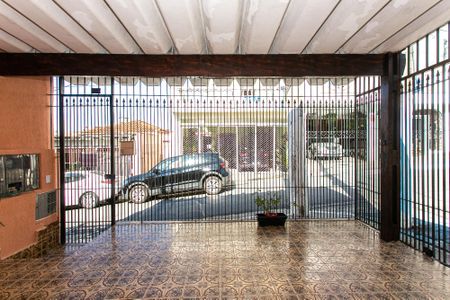 Casa para alugar com 110m², 2 quartos e 1 vaga Casa para alugar com 110m², 2 quartos e 1 vagaGaragem