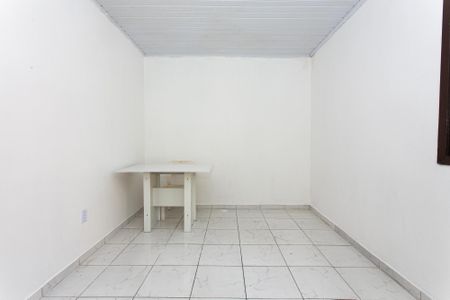 Quarto 1 de casa para alugar com 2 quartos, 110m² em Vila Antonina, São Paulo