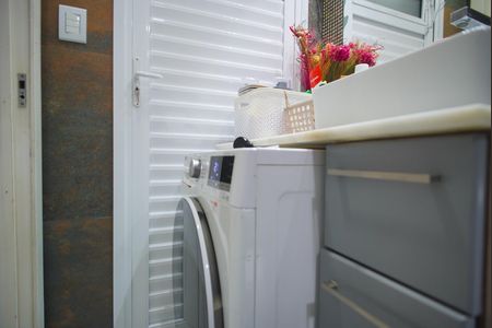 Apartamento à venda com 60m², 3 quartos e 1 vagaBanheiro e Área de Serviço
