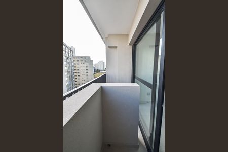 Studio à venda com 22m², 1 quarto e sem vaga Studio à venda com 22m², 1 quarto e sem vagaVaranda