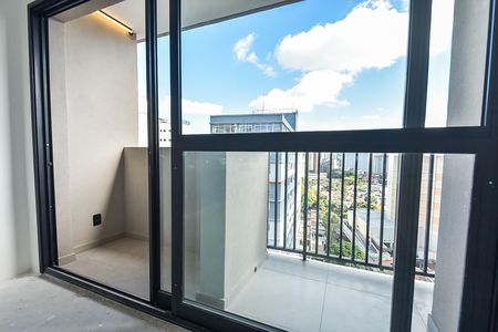 Studio à venda com 22m², 1 quarto e sem vaga Studio à venda com 22m², 1 quarto e sem vagaVaranda