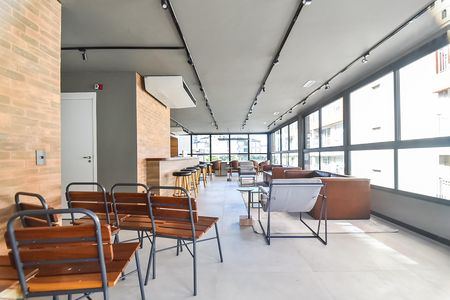 Studio à venda com 22m², 1 quarto e sem vaga Studio à venda com 22m², 1 quarto e sem vagaÁrea comum - Salão de festas