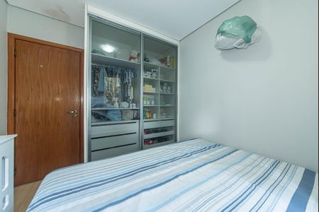 Casa para alugar com 298m², 3 quartos e 4 vagas Casa para alugar com 298m², 3 quartos e 4 vagasQuarto 2