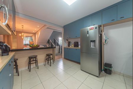 Casa para alugar com 298m², 3 quartos e 4 vagas Casa para alugar com 298m², 3 quartos e 4 vagasCozinha