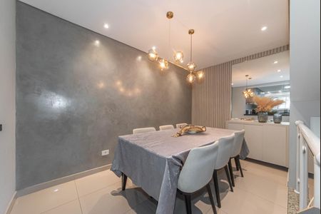Casa para alugar com 298m², 3 quartos e 4 vagas Casa para alugar com 298m², 3 quartos e 4 vagasSala de Jantar