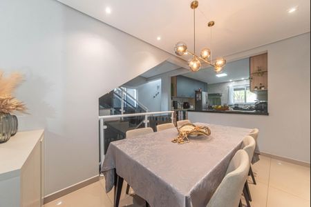 Casa para alugar com 298m², 3 quartos e 4 vagas Casa para alugar com 298m², 3 quartos e 4 vagasSala de Jantar