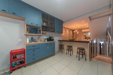 Casa para alugar com 298m², 3 quartos e 4 vagas Casa para alugar com 298m², 3 quartos e 4 vagasCozinha
