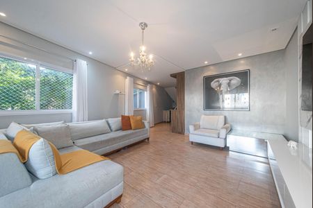 Casa para alugar com 298m², 3 quartos e 4 vagas Casa para alugar com 298m², 3 quartos e 4 vagasSala