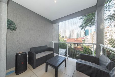 Casa para alugar com 298m², 3 quartos e 4 vagas Casa para alugar com 298m², 3 quartos e 4 vagasVaranda