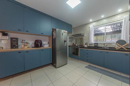Casa para alugar com 298m², 3 quartos e 4 vagas Casa para alugar com 298m², 3 quartos e 4 vagasCozinha