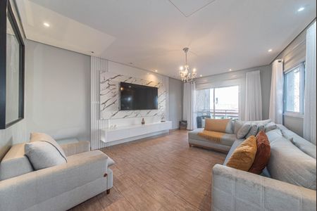 Casa para alugar com 298m², 3 quartos e 4 vagas Casa para alugar com 298m², 3 quartos e 4 vagasSala