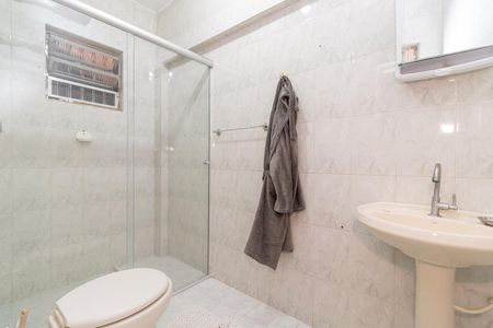 Casa à venda com 7 quartos, 330m² em Artur Alvim, São Paulo