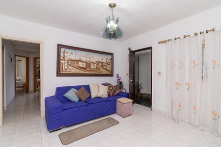 Sala de casa à venda com 7 quartos, 330m² em Artur Alvim, São Paulo